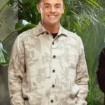 Anthony McPartlin I’m A Celebrity 2025 Beige Floral Print Button-Up Jacket with Line-Drawn Leaf Pattern and Chest Pockets