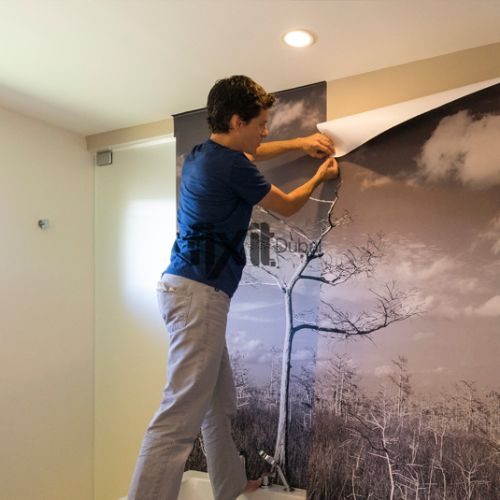How to Find Affordable Wallpaper Fixing in Dubai