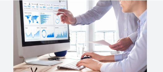 Are online tax accountants regulated in the UK?