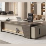 5 Tips For Choosing an Executive Table