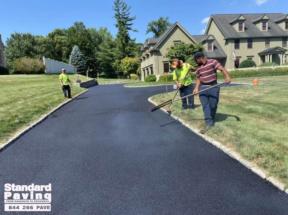 asphalt paving