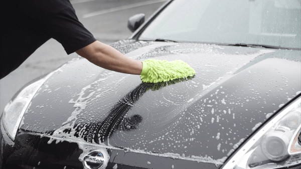 Exterior car detailing