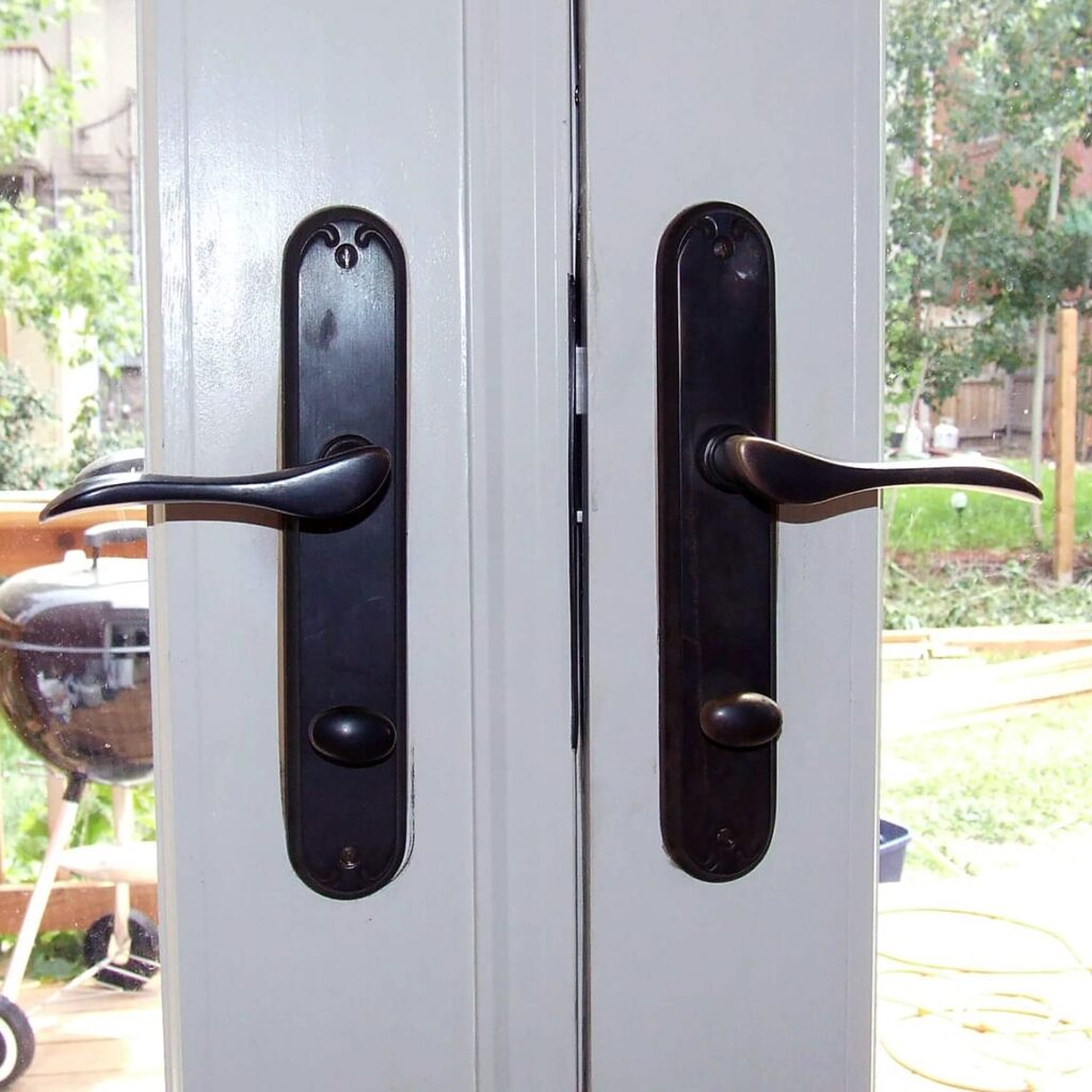 lockable patio door