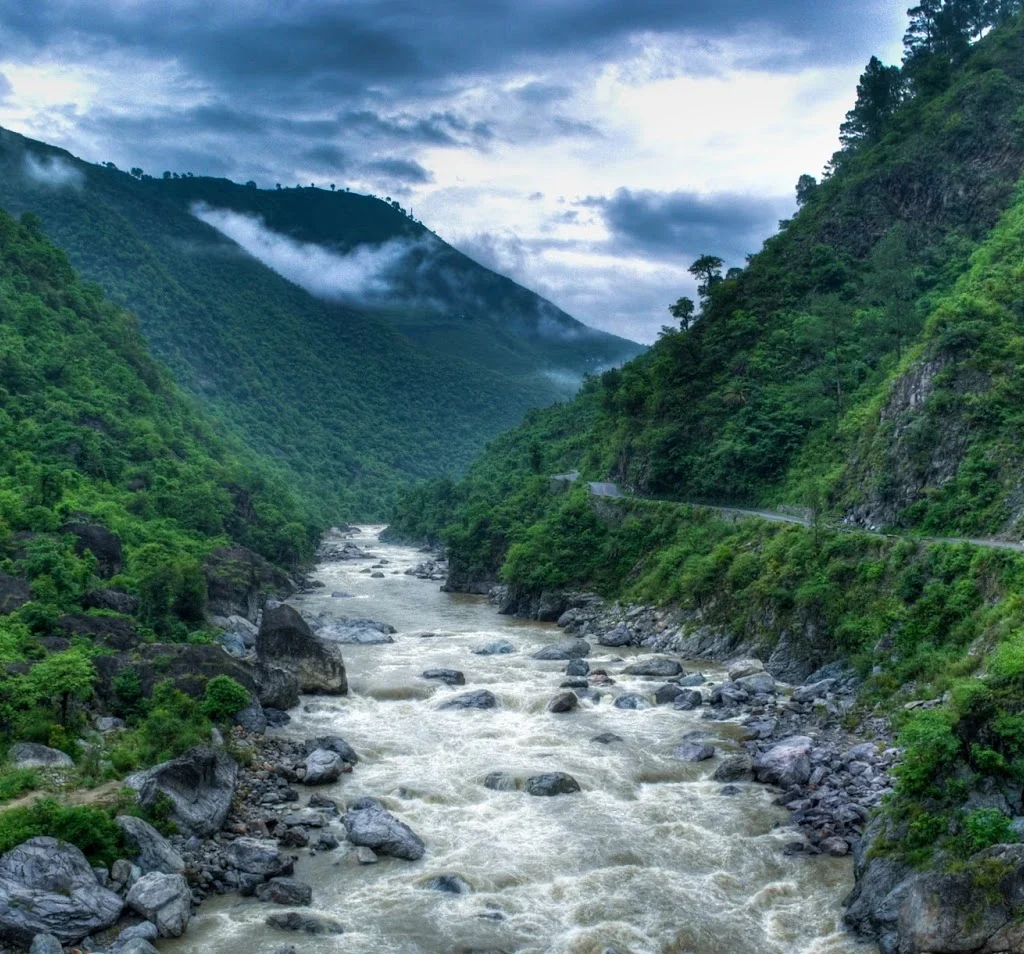 Uttarakhand Tourism: Exploring the Land of Gods and Natural Wonders