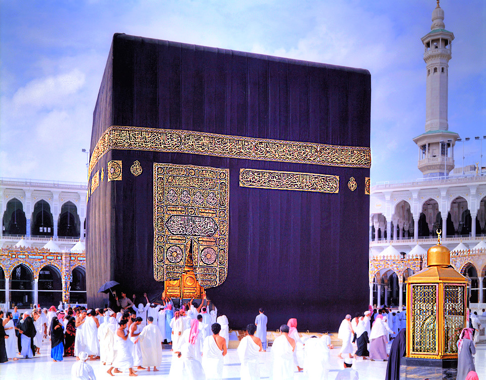 At Cheap Umrah Packages, we take pride in offering pilgrims from London and across the UK reliable, well-organised, and Affordable Umrah Packages.