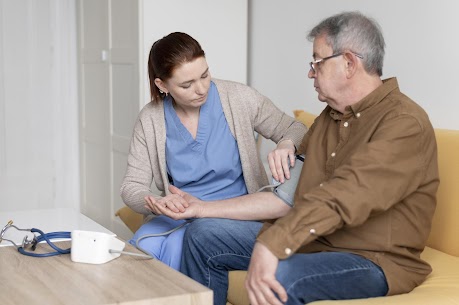 Home Health Care in OC: Personalized Support for Your Loved Ones