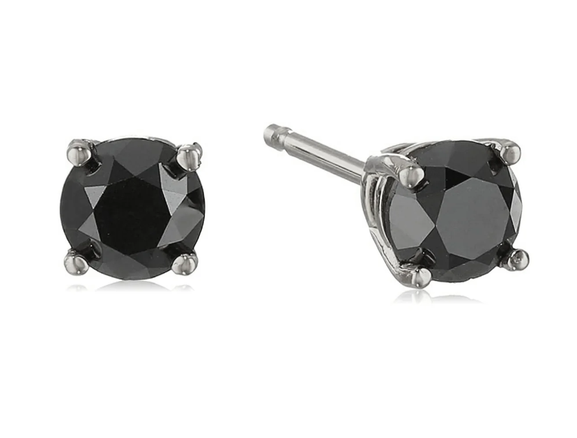 Sparkle with Bold Elegance – Discover the Allure of Black Diamond Earrings