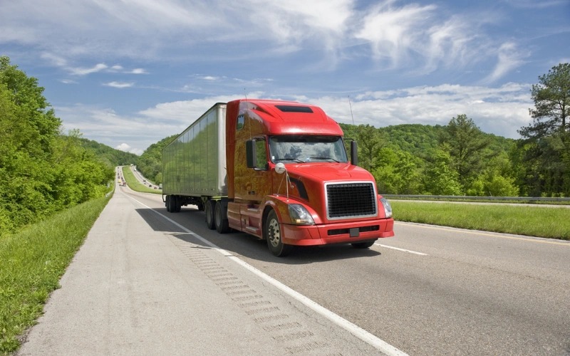 How a Car Hauler Dispatch Service Optimizes Routes and Loads