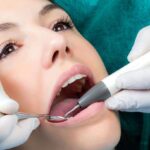 How Dental Hygienists Perform Oral Cancer Screenings