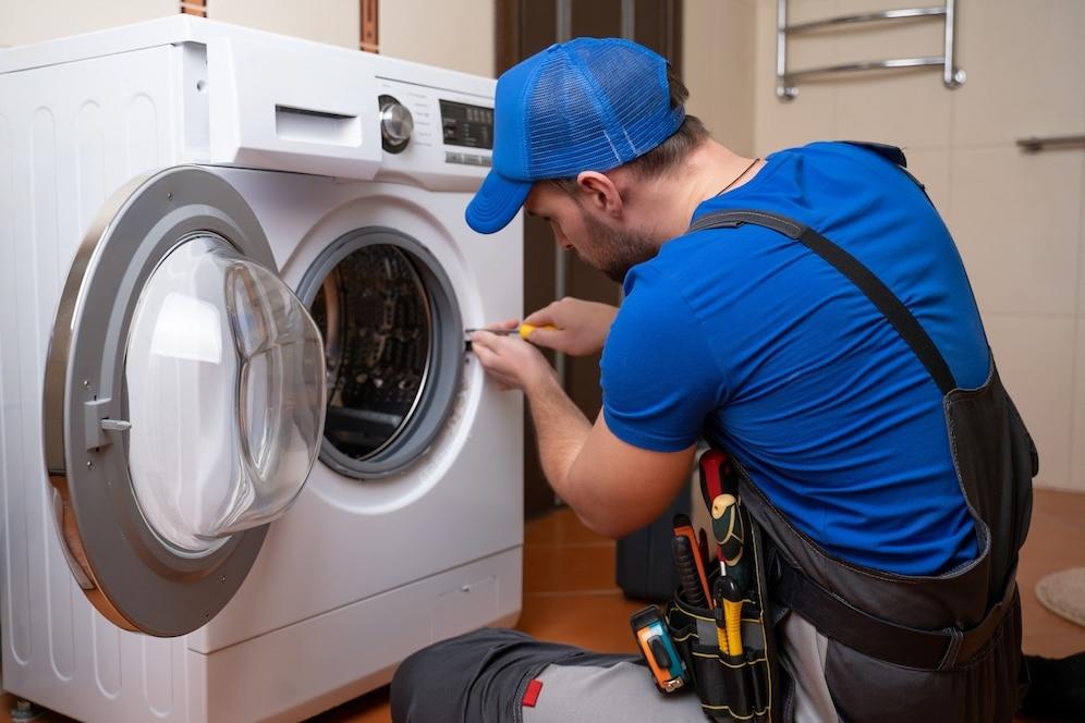 Washing machine repair services in Dubai