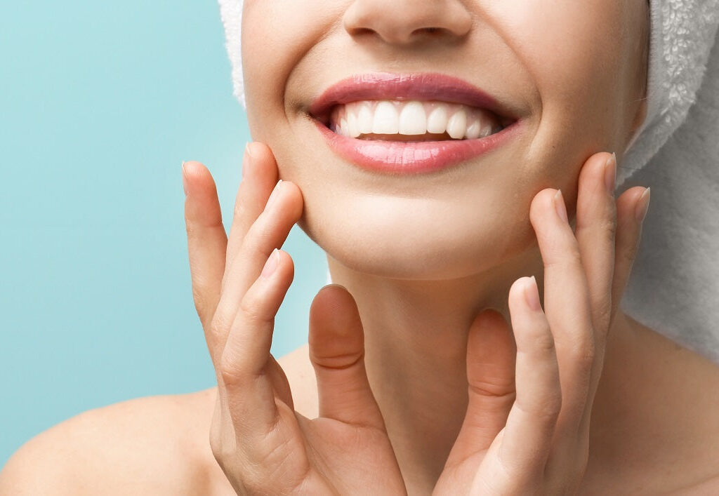 ما هو علاج مكافحة الشيخوخة الذي يعزز تماسك الوجه؟