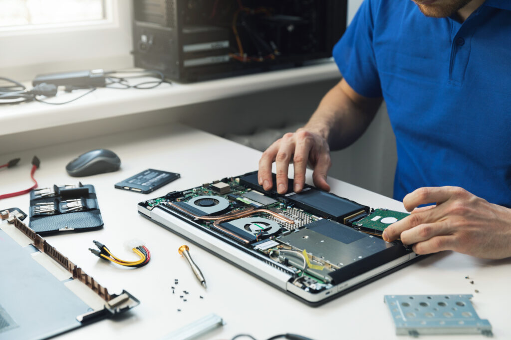 laptop repair dubai
